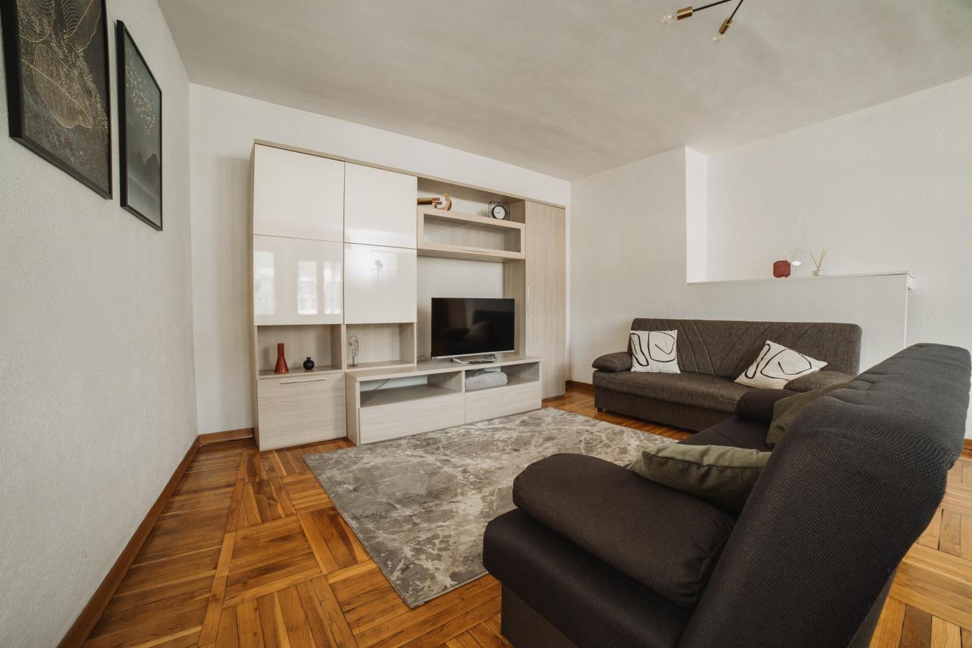 אאוסטה Maison Escaliers By Hili מראה חיצוני תמונה